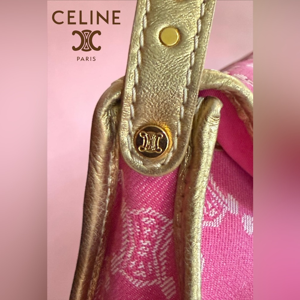 Celine Pink Triomphe Monogram Poulbot Denim Shoulder-bag w Gold Trim
EXCELLENT! - Picture 10 of 15